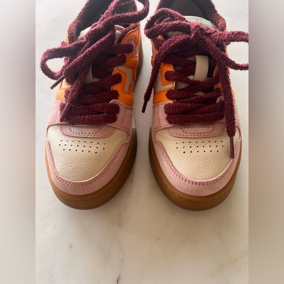 Fendi - Picture 7 of 14